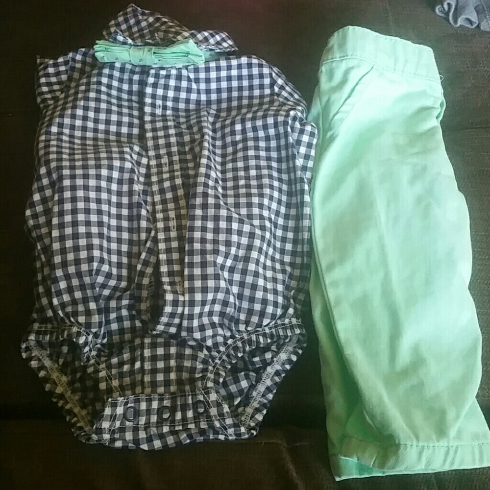 Carters 6M babys outfit